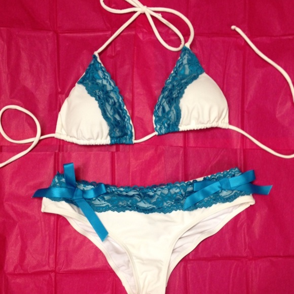 White and teal scrunchbutt bikini