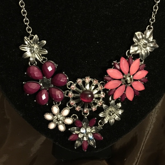 🚫Sold🚫 Just Stunning - Picture 2 of 2