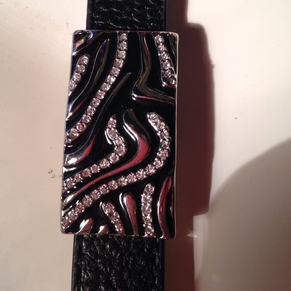 Lia Sofia statement piece from the Kardashian line