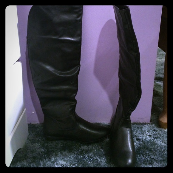 ❗️Final Price❗️Black leather knee high boots