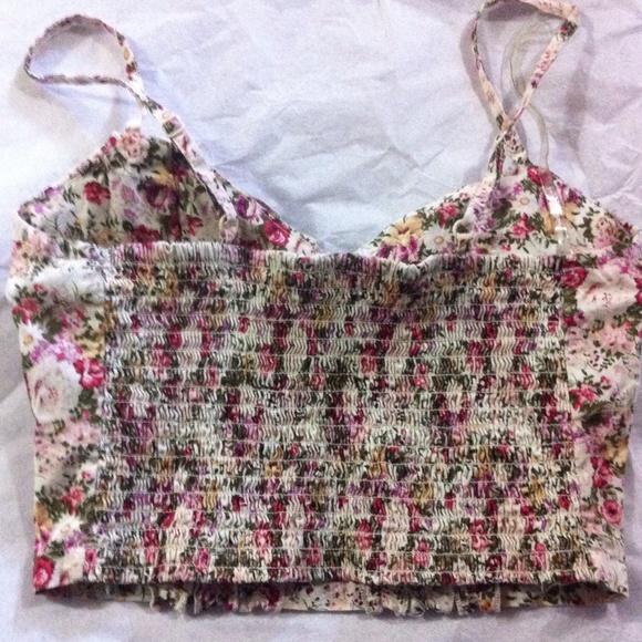 Floral crop top - Picture 2 of 3