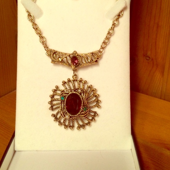 Vintage Costume Jewelry