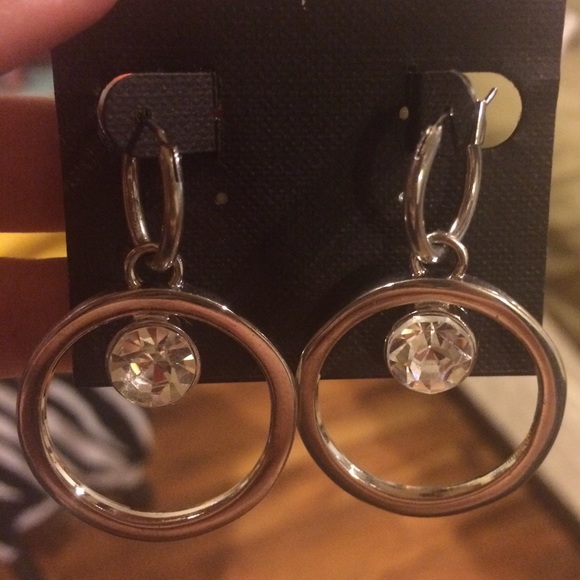 White House Black Market Jewelry - Dangly earrings, never been worn