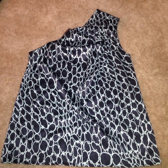 THE LIMITED Off One Shoulder Navy Patterned Top