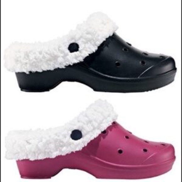 50 off Avon Shoes NEW black Faux fur clog with removable lining from