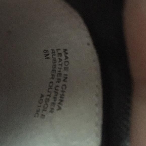 Michael Kors Bridget Thong - Neon Pink sz 6 - Picture 4 of 4