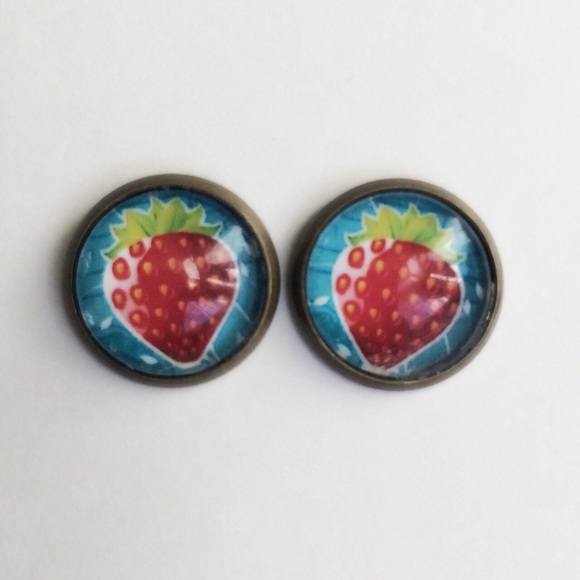3 for 15🎀 strawberry bronze tone earrings - Picture 2 of 5