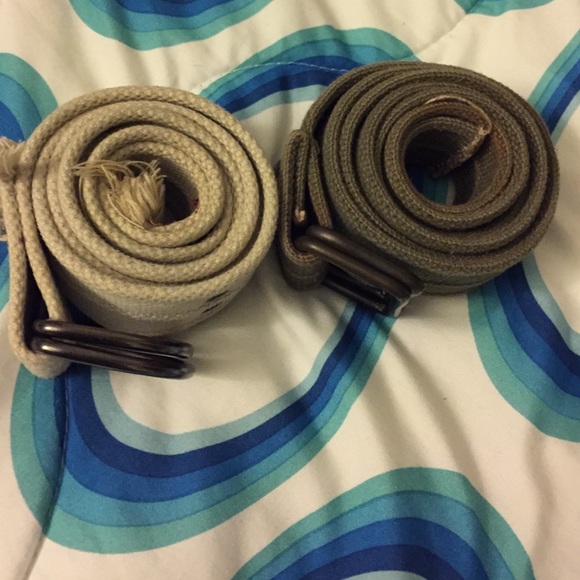 Two belts - Picture 2 of 4