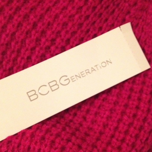 Never worn BCBGgeneration beanies - Picture 3 of 3