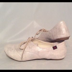 Silver Flats by Big Buddha