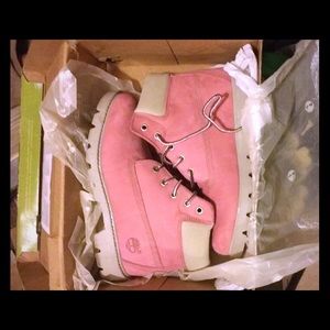 🎀 Timberland Boots 🎀