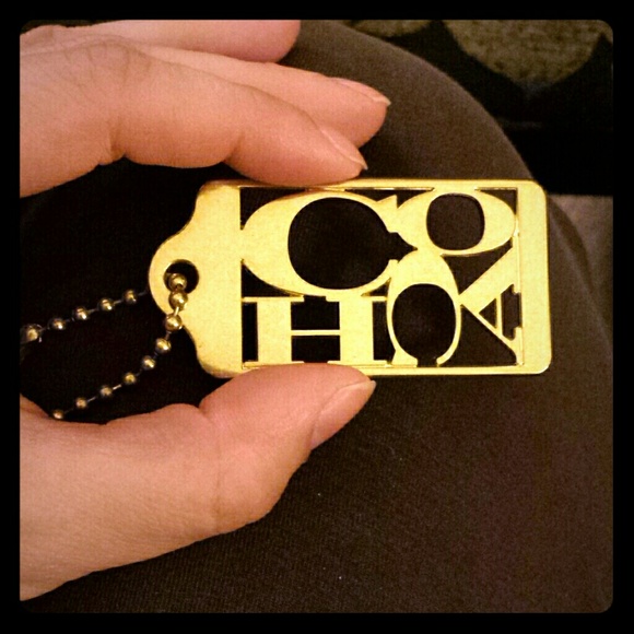 Large gold Coach hangtag
