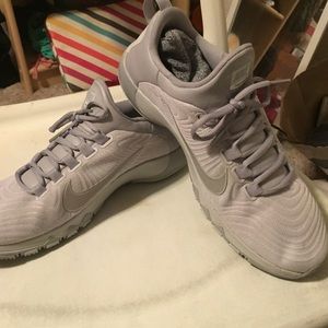 Grey Nike Free Trainer 5.0