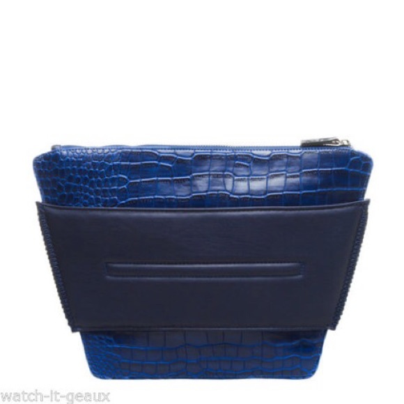 ***SOLD***GX by Gwen Stefani ZAMA Blue Croc Clutch - Picture 3 of 4