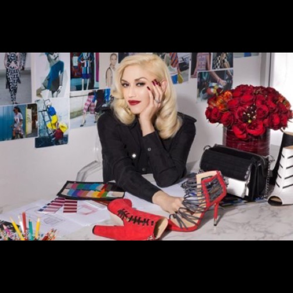 ***SOLD***GX by Gwen Stefani ZAMA Blue Croc Clutch - Picture 4 of 4