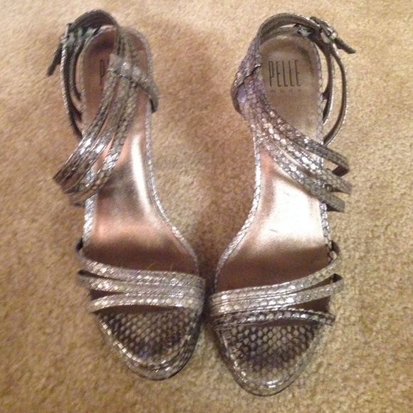 Italian Designer PELLE MODA Metalic Sandals