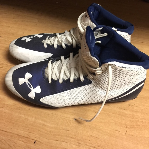 Under Armour Nitro Mid football cleats - Picture 2 of 4