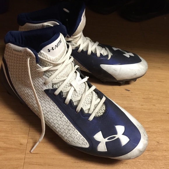 Under Armour Nitro Mid football cleats - Picture 3 of 4