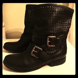 Steve Madden Boots (black)