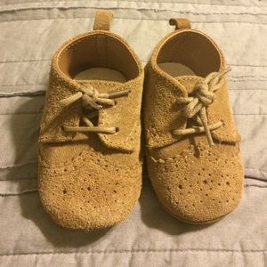 Baby gap unisex loafers