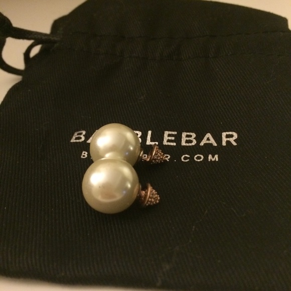 Cone pearl 360 earring