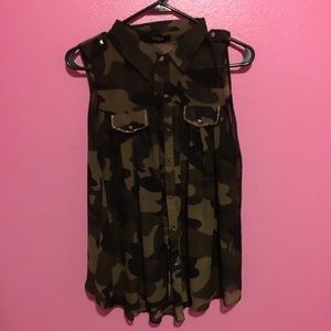 Camo Print Chiffon Sleeveless Shirt