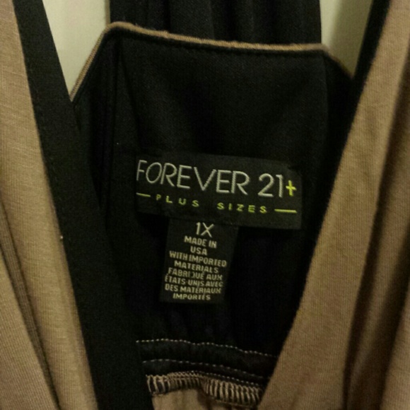 Long tan dress ....20 or trade - Picture 2 of 2