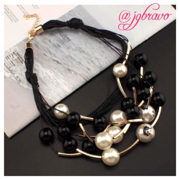 Multi-layer COCO Necklace - Picture 4 of 4