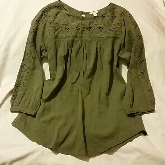 *SALE! $7!* Olive Green Top