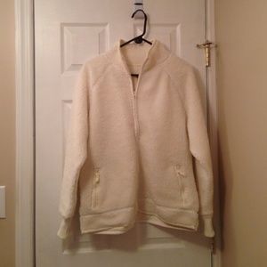 BNWT OLD NAVY SHERPA STYLE SWEATER JACKET IN WHITE