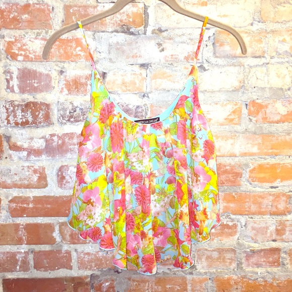 Hawaiian crop top NWOT