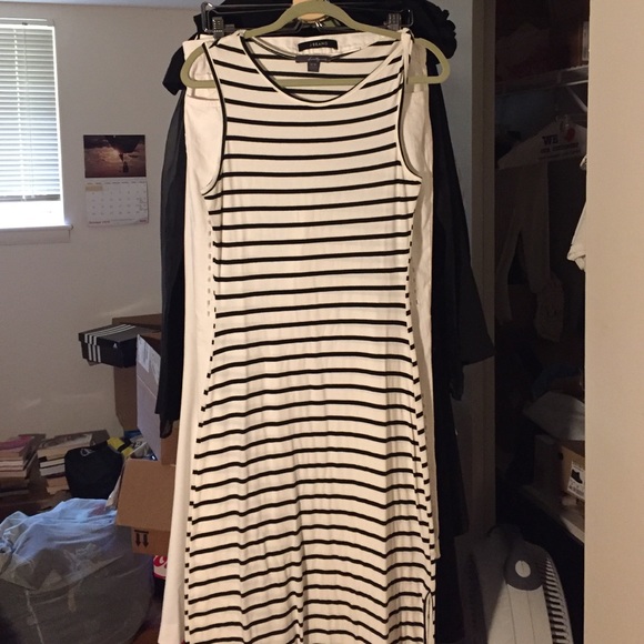Sleeveless Tank Maxi Dress Bundle - Picture 3 of 4
