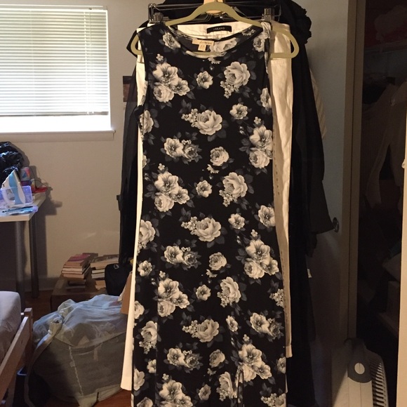 Sleeveless Tank Maxi Dress Bundle - Picture 4 of 4