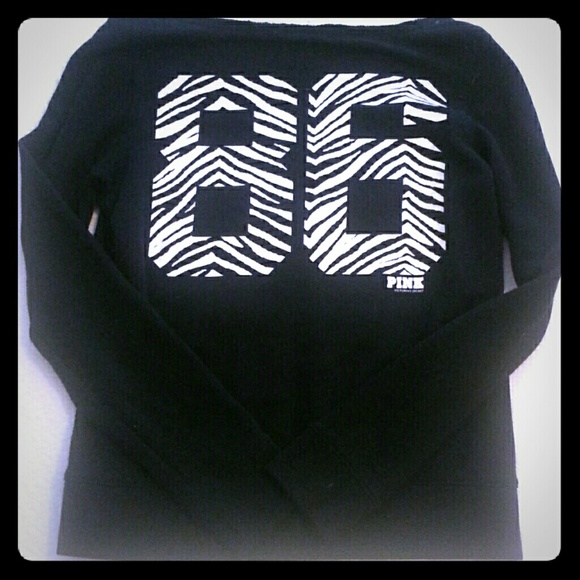 🚫SOLD🚫VS Pink Sweatshirt!