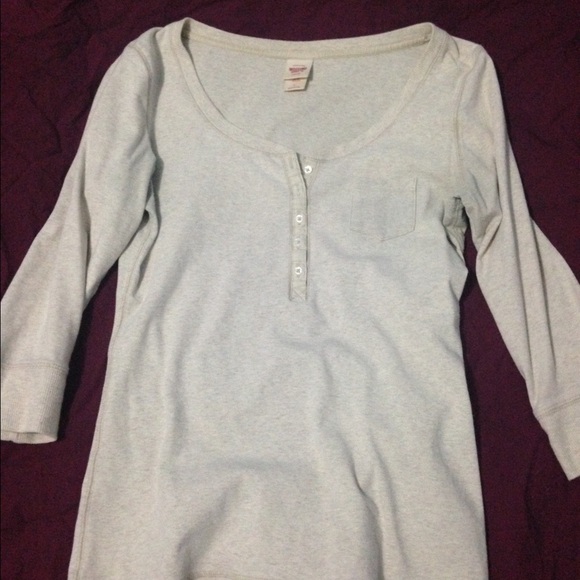 3/4 length sleeve top