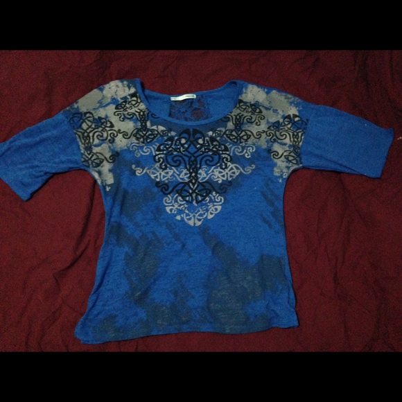 Maurice's baggy top