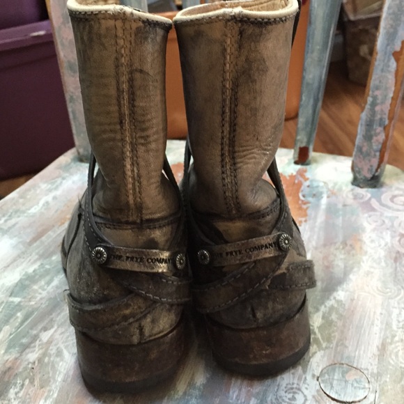 Authentic FRYE low boots