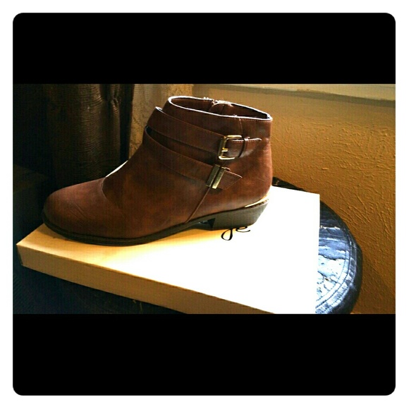 OLSENBOYE !!!! COGNAC BOOTIES