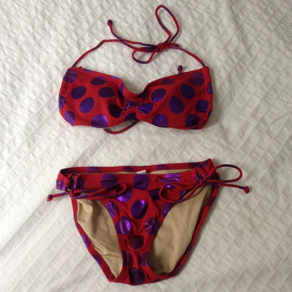 Victoria Secret Swimsuit: Bikini