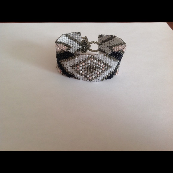 Handmade acrylic seed beads friendship bracelet