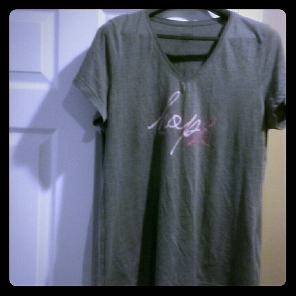 Reebok  women shirt