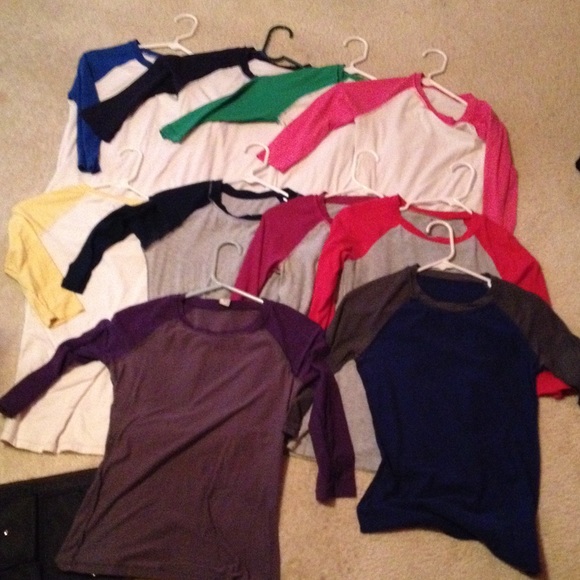 Fitted baseball style half sleef shirts