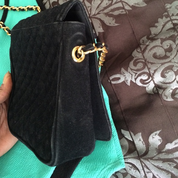 Vintage "Suede" Chain Strap Purse - Picture 3 of 4