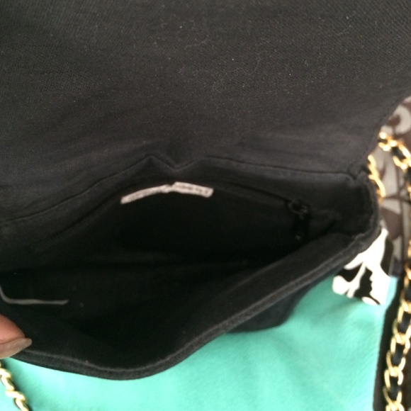 Vintage "Suede" Chain Strap Purse - Picture 4 of 4