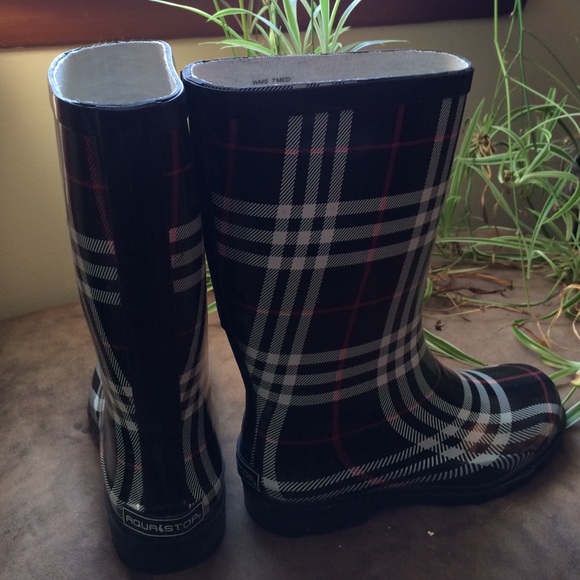 Rubber Rain Boots