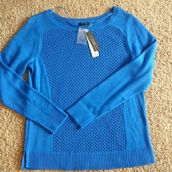 Apt 9 blue sweater. Brand new with tags.