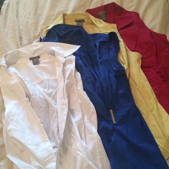 4 Ann Taylor Sleeveless Shirts!