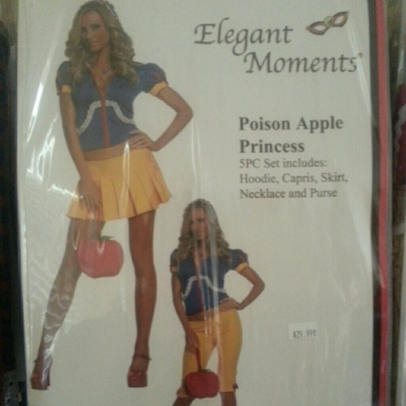 Snow white costume.