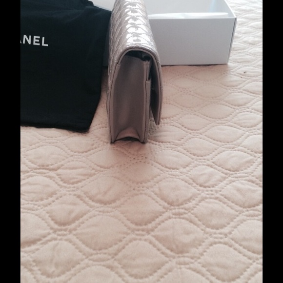 SOLD - Chanel special edition 2014 WOC - Picture 4 of 4
