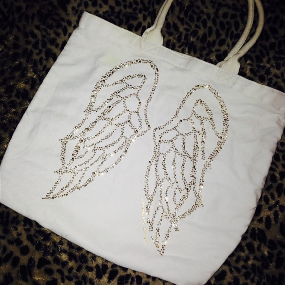 ⚡️reduced⚡️Victoria's Secret tote! - Picture 1 of 1